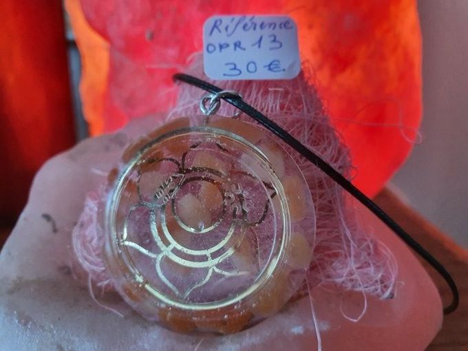 PENDENTIF ORGONE FLEUR DE VIE