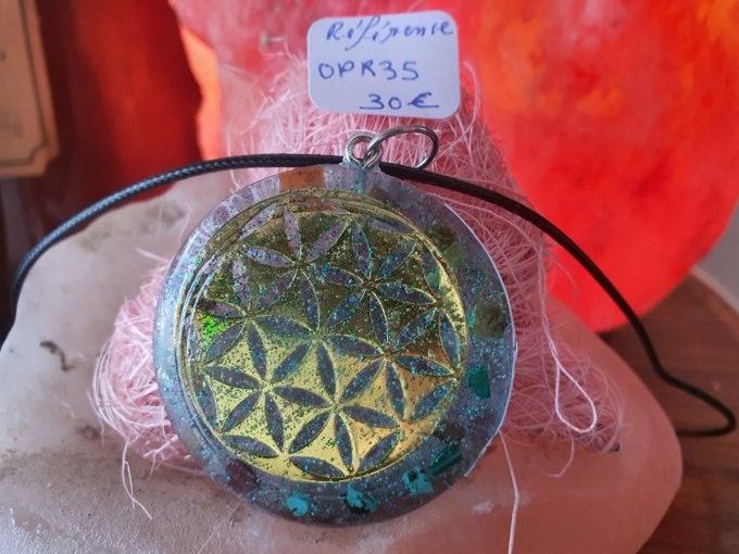 PENDENTIF FLEUR DE VIE