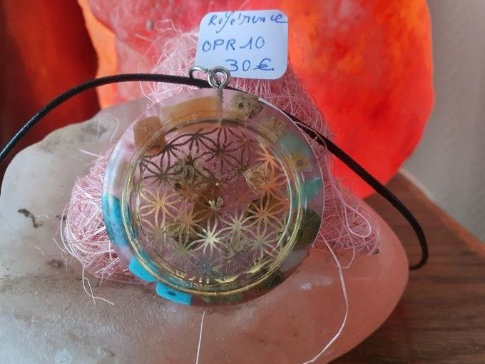 PENDENTIF FLEUR DE VIE